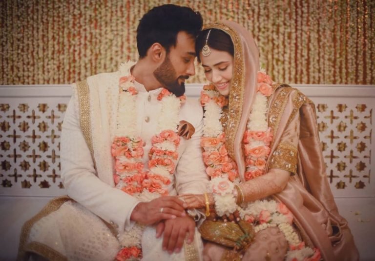 Sana Javed and Umair Jaswal’s Wedding Snaps Show Us a Power Couple